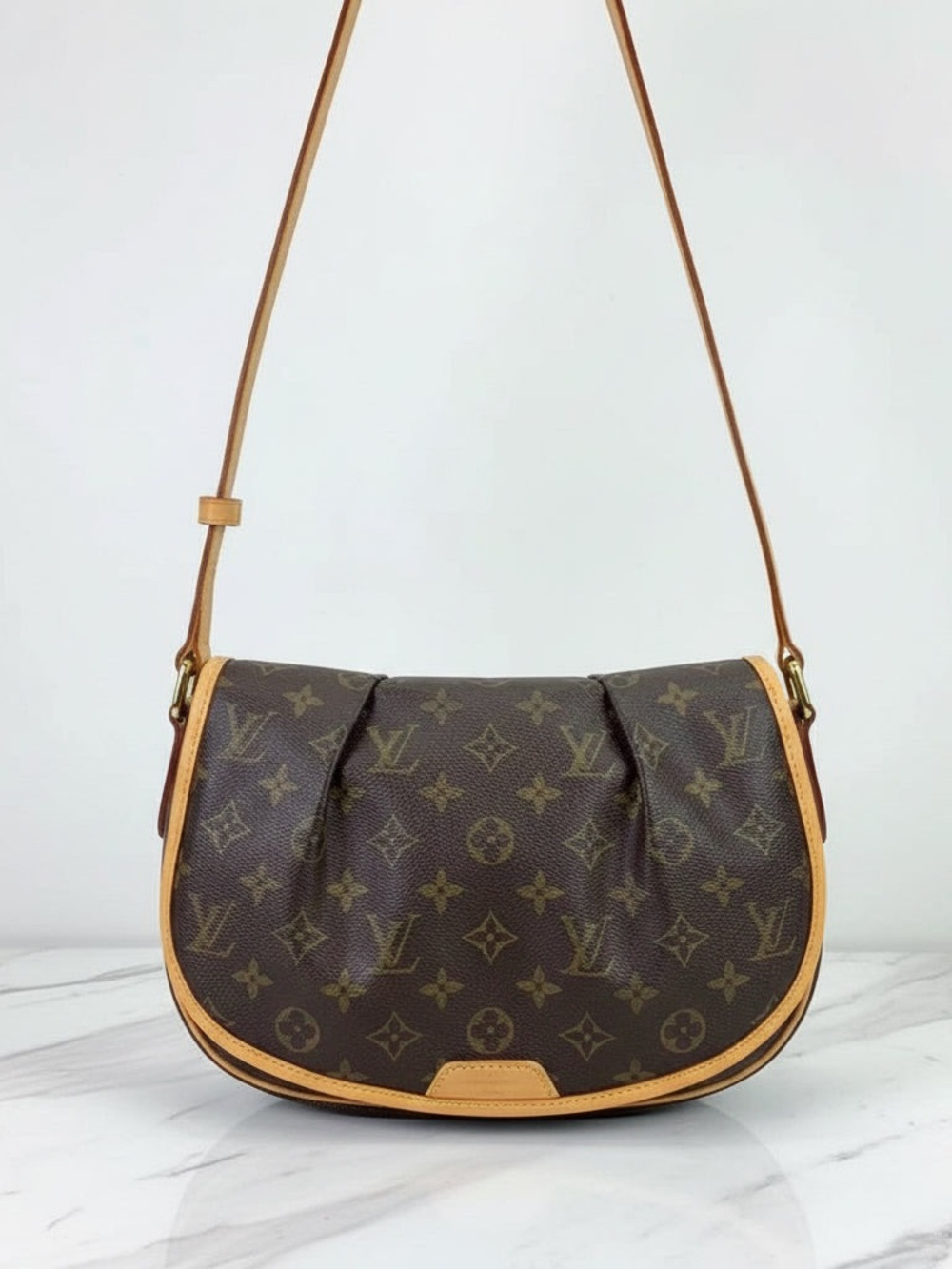 Authentic Louis Vuitton Menilmontant Monogram MM Shoulder Bag Excellent